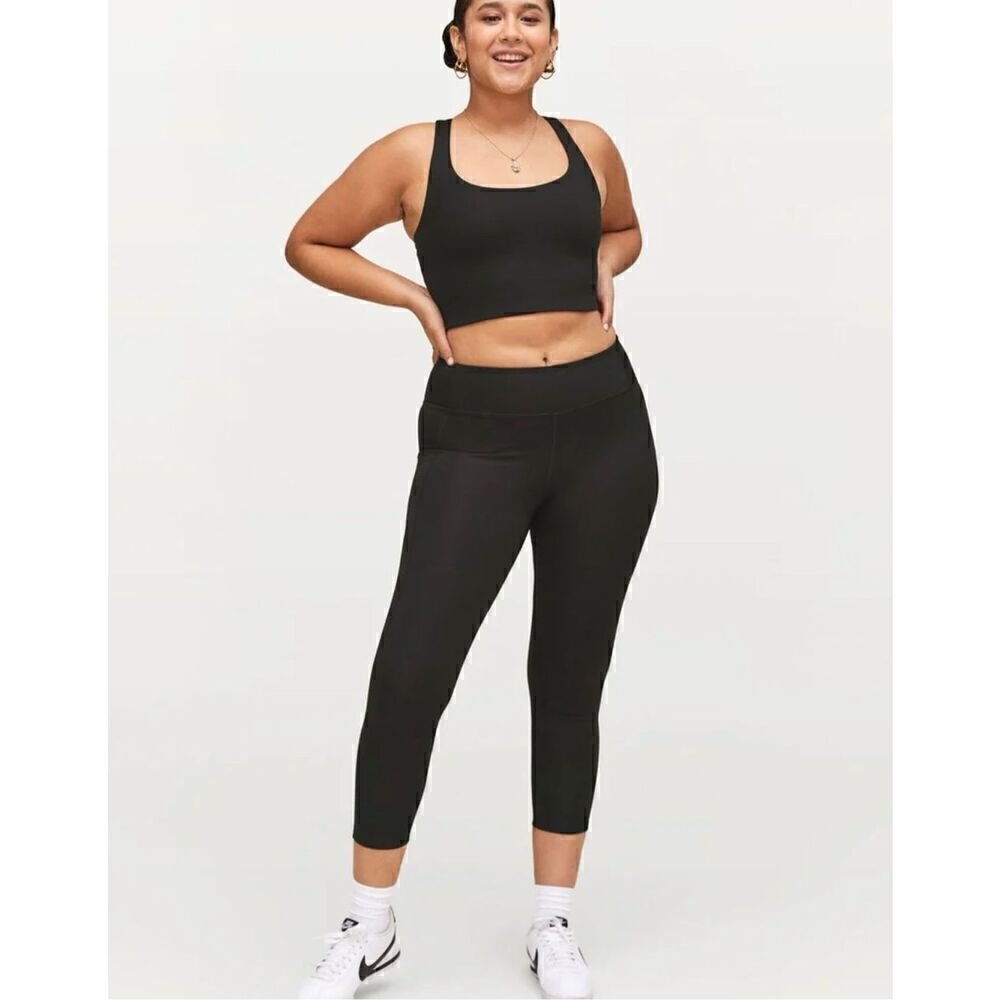 Girlfriend Collective Women’s Black Compressive Mid-Rise Legging 3/4 Length